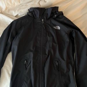 The North Face Black Women’s West Basin Dryvent Rain Jacket
